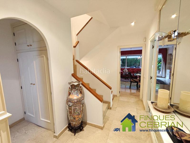 Foto 457977b1-ba48-49e9-bdac-5deb960d240c. Reihenhaus mit heizung parking in Alella