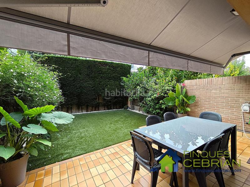 Foto 8ddfeb68-869c-4d7a-8efb-c94548135924. Reihenhaus mit heizung parking in Alella