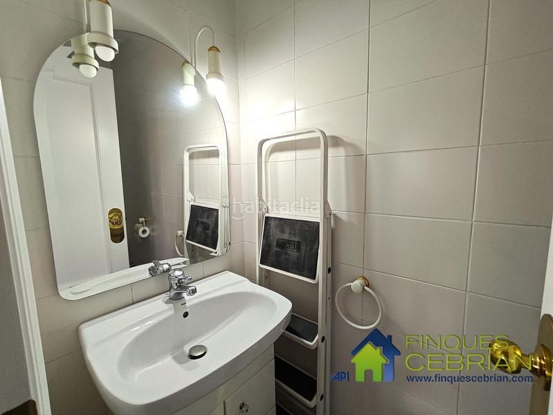 Foto df57701c-acfb-4ec6-bf09-395104c3d319. Reihenhaus mit heizung parking in Alella