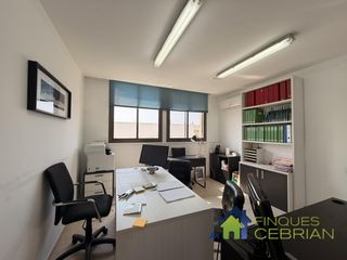 Rent Office space in Alella. Coworking alella