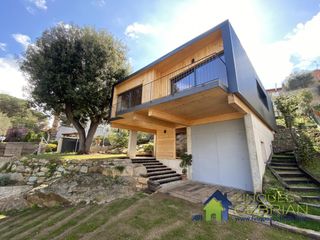 Lloguer Xalet a Vallromanes. Preciosa casa de madera confort, eficiencia y naturaleza cerca d