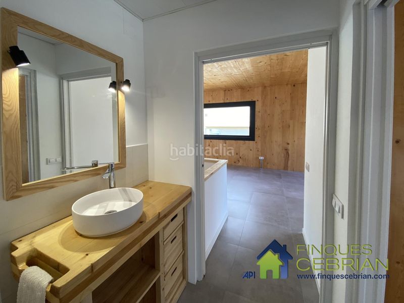 Foto 966fe816-08ca-4ad3-a428-13b4707e0829. Location chalet avec chauffage parking dans Vallromanes