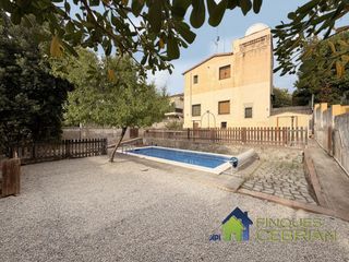 Affitto Casa in Alella. Casa a cuatro vientos de alquiler en alella espacio, luz y tranq