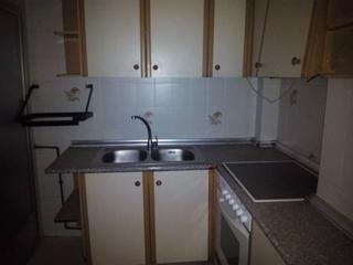 Pis a Industria. Piso de 2 mano en venta