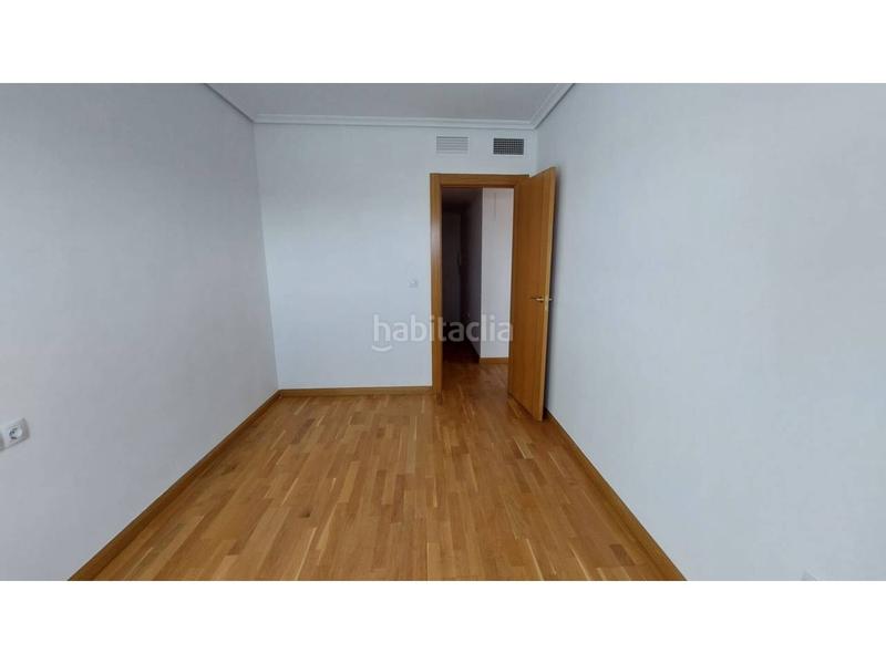 Foto 3cbfadb2-e9d1-43a4-8cfb-769f3a087f9f. Appartamento con riscaldamento piscina in Imaginalia - Llanos del Águila Albacete