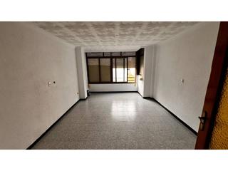 Pis a Almansa. Piso en venta en almansa
