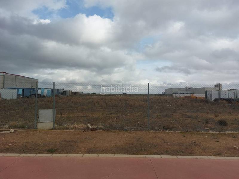 Foto d03c11cb-c14f-456f-a30e-977db61d2ded. Solar industrial a Pedanías - Extrarradio Albacete