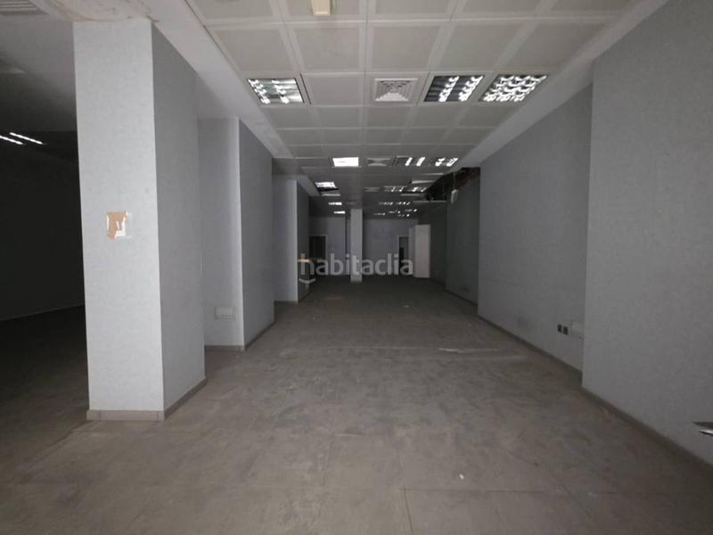 Foto 5e544a27-c9fe-4e05-bc2b-f4c6372ae2e6. Lloguer local comercial a Centro Albacete