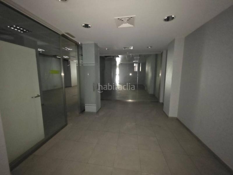 Foto c2facd95-fda8-4cb9-9fd1-12edf1d52c87. Rent business premise in Centro Albacete