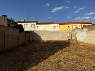 Finca rústica en Abengibre. Suelo urbano en abengibre