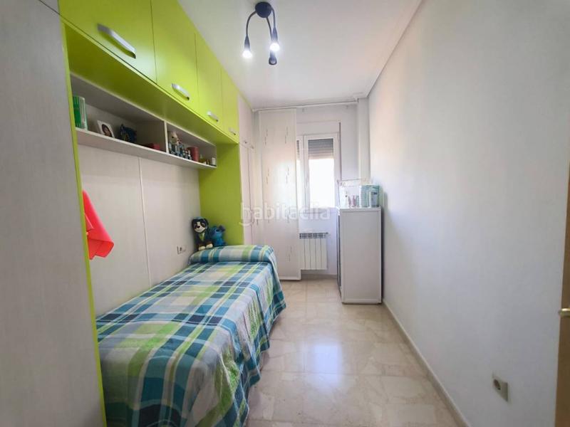 Foto 7aa3ce2e-f34a-4e49-adc7-3369c67a44a6. Ático  en Industria en Industria Albacete