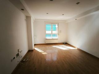 Pis en Ensanche - Franciscanos. Piso en franciscanos