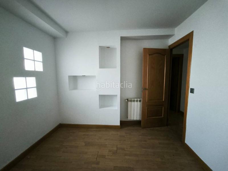 Foto dbd91458-066e-493b-a70b-85e11e83de4c. Piso  en franciscanos en Ensanche - Franciscanos Albacete