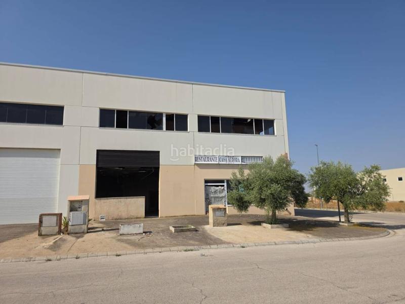 Foto a73677bf-5742-4734-9cb4-ea367b898444. Fabrikhalle in Chinchilla de Monte - Aragón