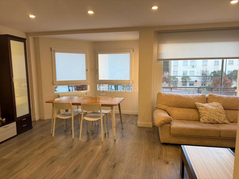 Foto de80f00f-1a93-4cc7-83b3-16e5f8c9a6b0. Etagenwohnung mit heizung in Hospital Albacete