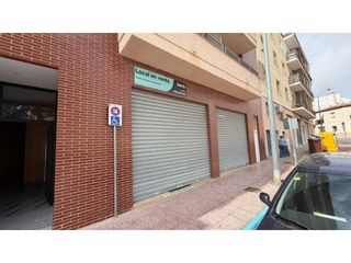 Business premise in Caudete. Dos locales comerciales en caudete