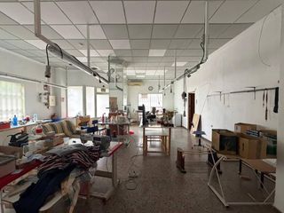 Local Comercial a Industria