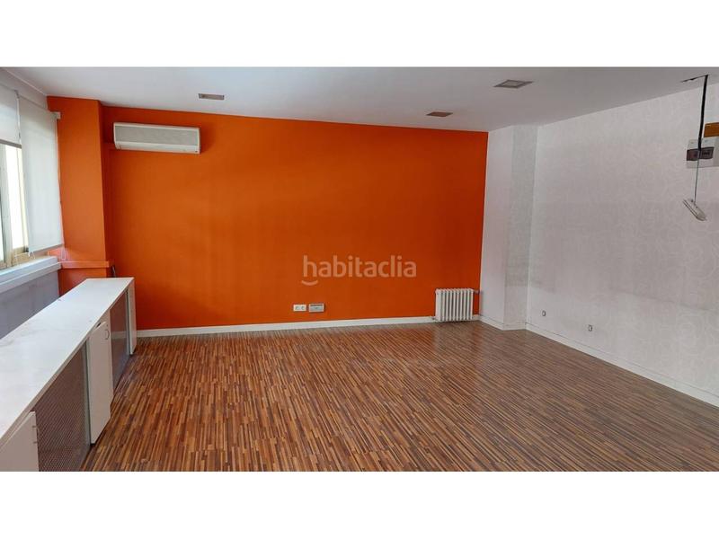 Foto 87c9f99f-99e1-4f10-9a69-6ae5c939e488. Oficina  en venta en Centrovillacerradapajarita en Albacete
