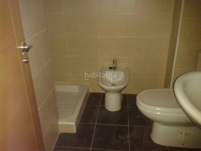 Foto 359d1543-5d14-483c-a5fb-4536eccf4c6a. Apartament amb calefacció aparcament a Hospital Albacete