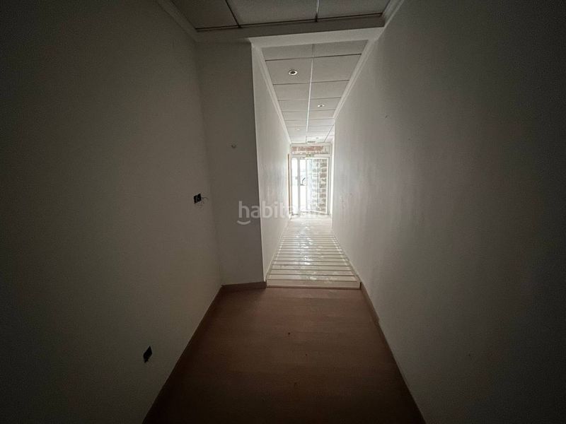 Foto 9abec0a4-8cd1-4c0a-91fa-8e3a6ee177e2. Local comercial a Caudete