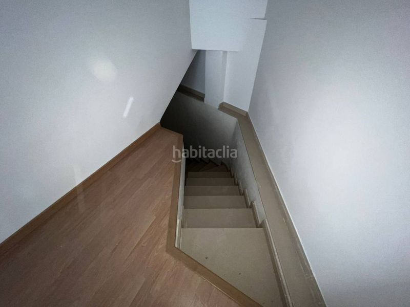 Foto a2d142fa-8fda-4e51-84e1-2ba7565f5ff5. Local comercial a Caudete