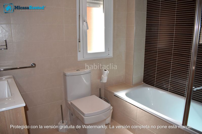 Foto 2b3d6bb5-71cd-4d9b-933f-a47eac1173e2. Lloguer pis amb calefacció aparcament a Valdenoja Santander