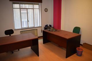 Alquiler Oficina  N/a. Oportunidad!! oficina  con 2 espacios en el centro de santander