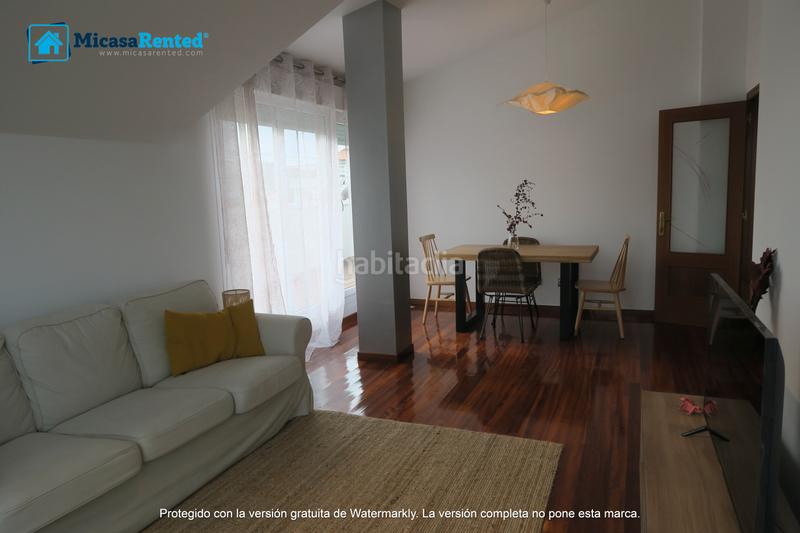 Foto c2a3c15e-077b-43a2-9f2c-255bbe3a0d64. Alquiler piso alquiler temporal!! desde el 8 de enero hasta junio!!! apartamento con amplia terraza y garaje en Mogro en Miengo