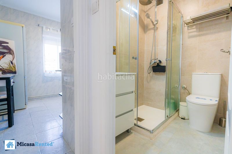 Foto 8c71881c-4611-48f4-8514-1b73b2690f83. Lloguer pis amb calefacció a Los Castros Santander