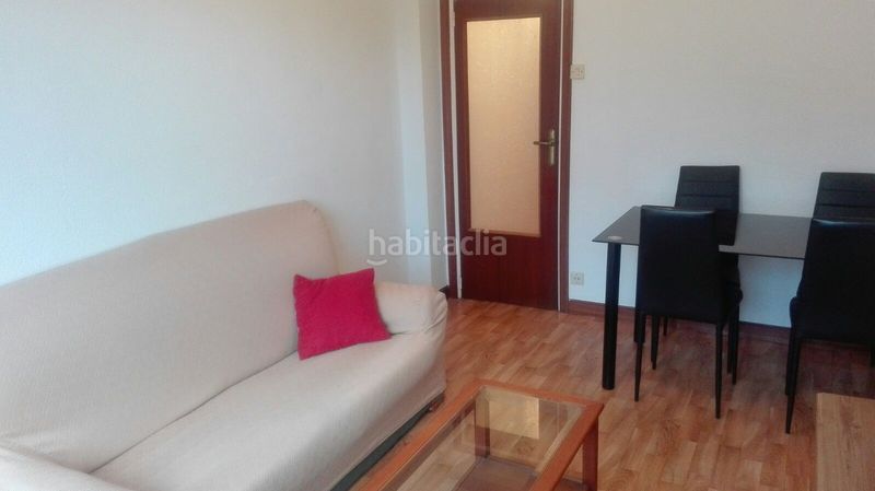 Foto d813c332-71dd-4769-aa12-c55d13939cf3. Rent flat with heating in Los Castros Santander