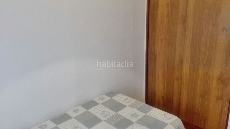 Foto d8330738-2077-48b3-98b1-4fe952234692. Rent flat with heating in Los Castros Santander