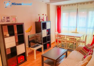 Etagenwohnung in Calle Trasmiera