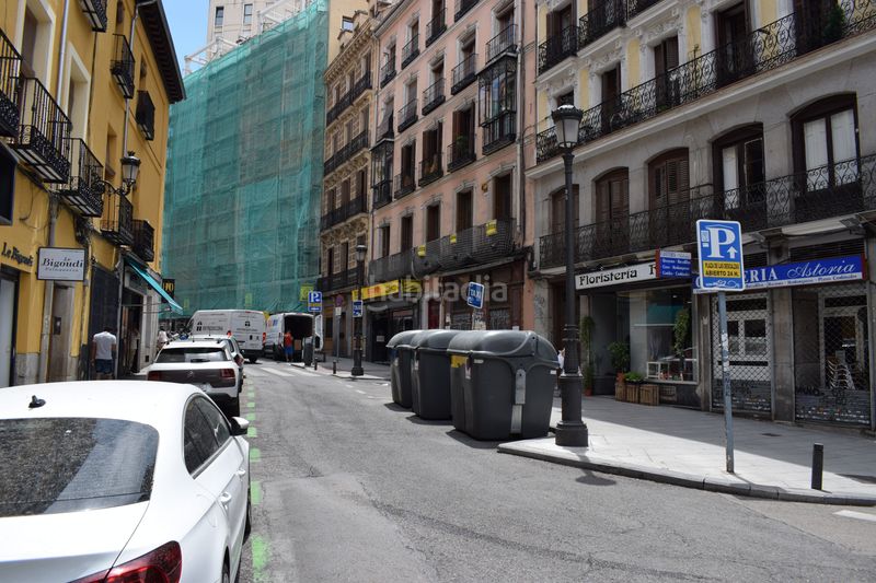 Foto d5965fc8-d88c-4f6e-ad0d-e96e18f4b967. Miete autoparkplatz in calle de isabel la católica 12 in Madrid