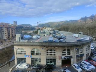 Car parking in Lezo