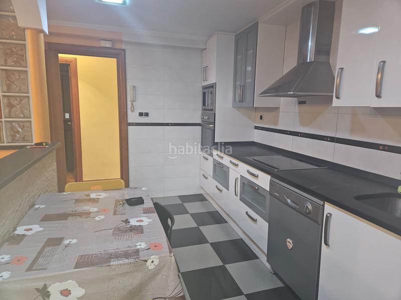 Foto 3371fda8-f11a-43bb-be6b-8af75e8c8dcb. Piso  en venta en polígono 54 de irún en Azken Portu - Behobia Irun