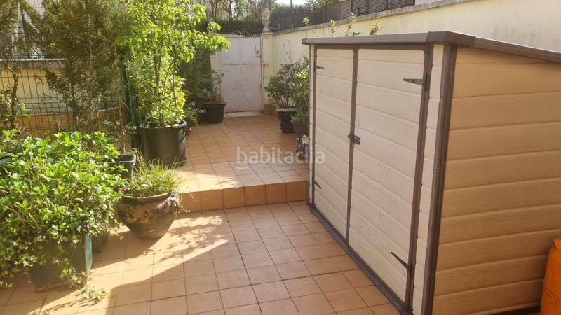 Foto 0b87f94f-b589-4fdd-bdde-fac2613ef97e. Casa adossada amb calefacció a Lapice - Larreaundi - Olaberria - Meaka Irun