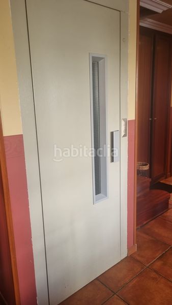 Foto b2c67566-c9a5-4bed-baec-9a6bea522671. Casa adossada amb calefacció a Lapice - Larreaundi - Olaberria - Meaka Irun