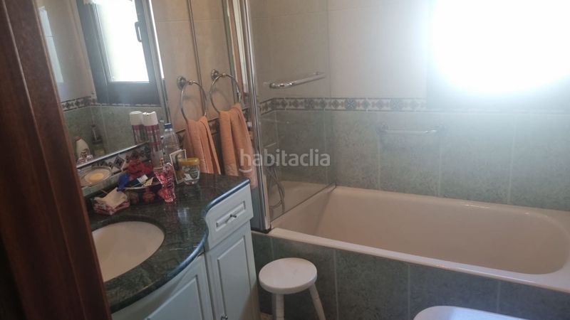 Foto c5dfd10d-0169-4b1c-acf3-1643a093bf30. Casa adossada amb calefacció a Lapice - Larreaundi - Olaberria - Meaka Irun