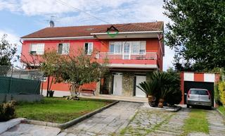 Xalet a Coiro. Casa soleada con jardín a 10 minutos de la playa