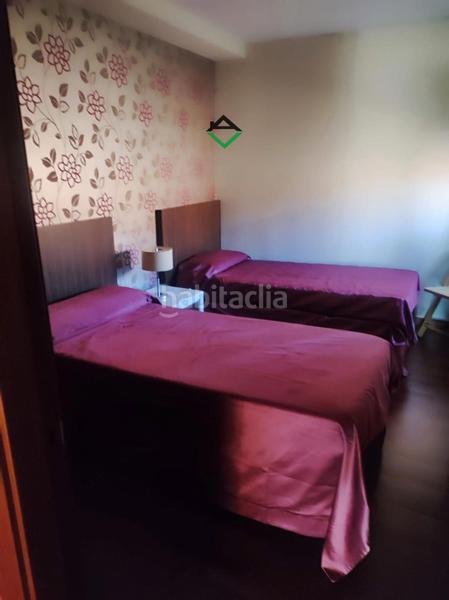 Foto bd3b5f70-ec88-4ec7-a5b2-c534a5a50b78. Lloguer àtic amb calefacció aparcament a Coiro Cangas