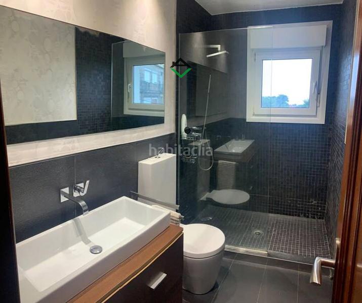 Foto bd402adc-5a46-4419-a0e9-6b27521f767f. Maison jumelée avec chauffage dans Coiro Cangas