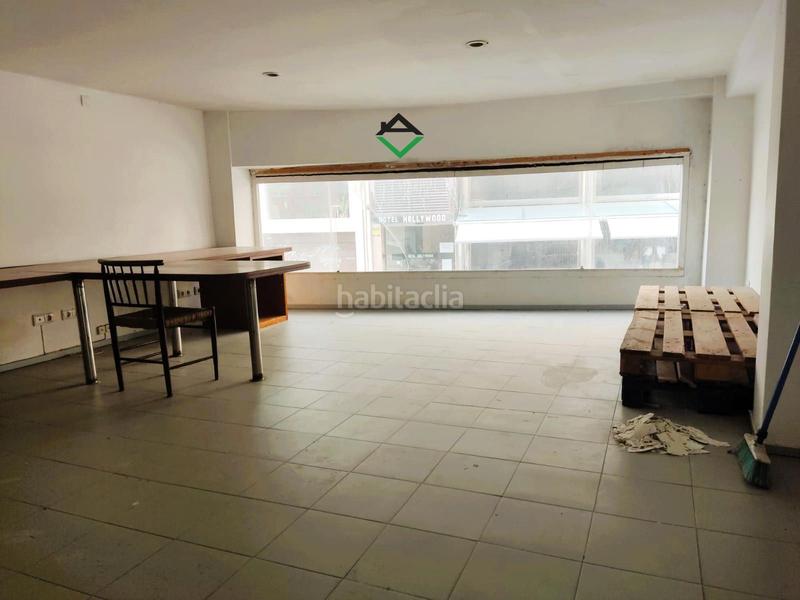 Foto 95fb2263-754b-4a2a-bb4f-327e17cd038b. Lloguer local comercial a Cangas pueblo Cangas