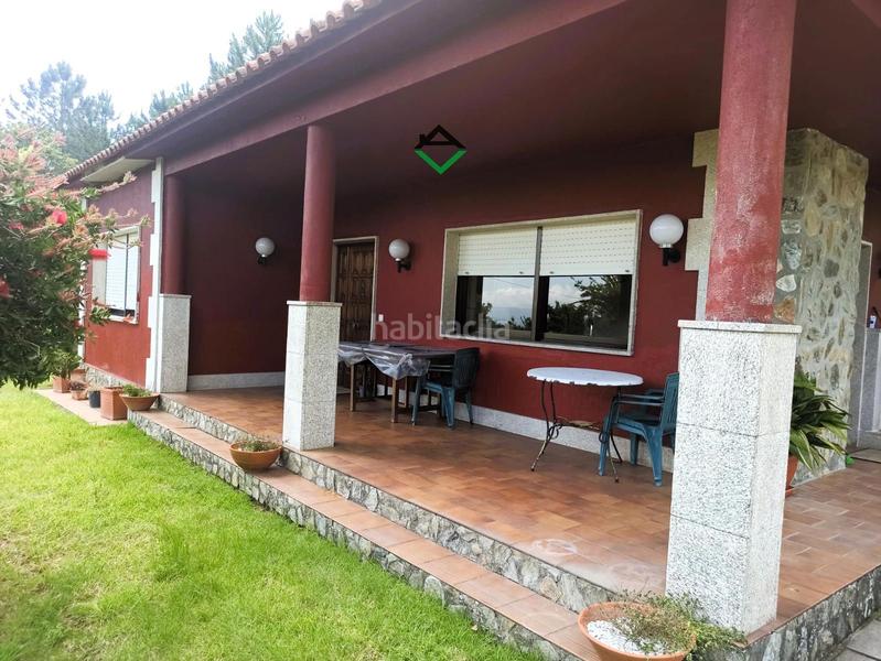 Foto 4508ed96-b575-46f9-bad7-aa9b6ffe2383. Chalet mit parking in O Hío Cangas