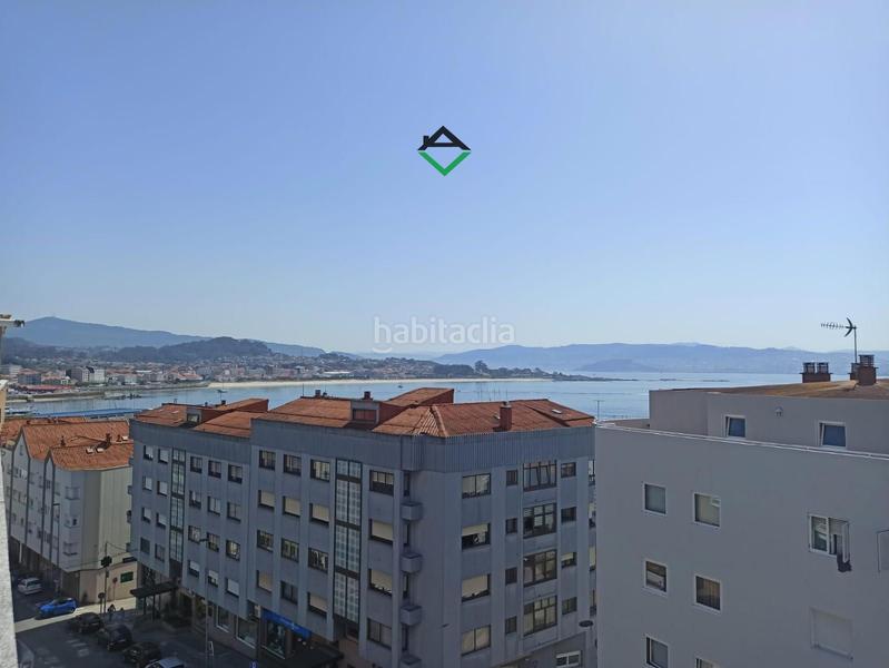 Foto c33e9198-e04b-40d8-952e-30ddc05f595f. Ático piso grande en Cangas pueblo Cangas