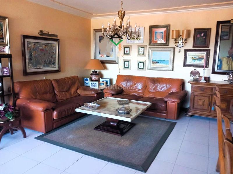 Foto 13dfe70d-214c-43d0-be52-140fb3ac182b. Chalet  con excelentes vistas en Darbo Cangas