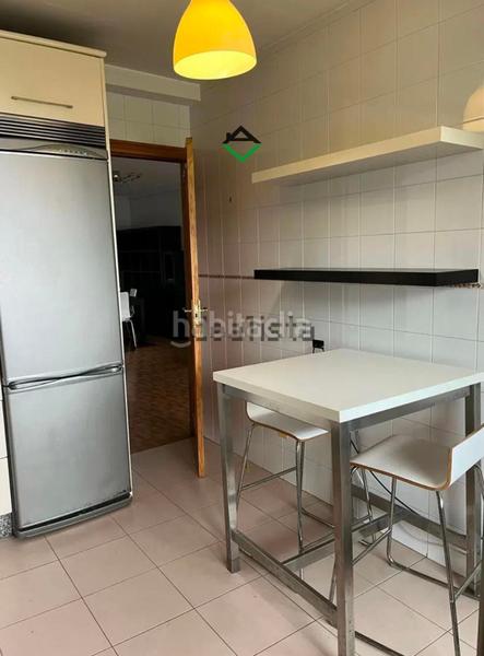 Foto 5e7cd033-4462-4da6-9fe8-bbe9c8d593f7. Piso apartamento completo en zona tranquila en Cangas pueblo Cangas