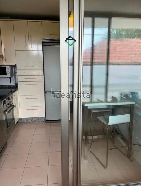 Foto cd89b3a2-6282-461b-8b83-f169c242811f. Piso apartamento completo en zona tranquila en Cangas pueblo Cangas