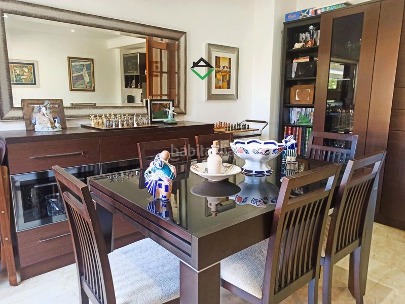 Foto dfce6b23-1289-423d-8785-852ae3aa1454. Casa adossada amb calefacció aparcament a Darbo Cangas