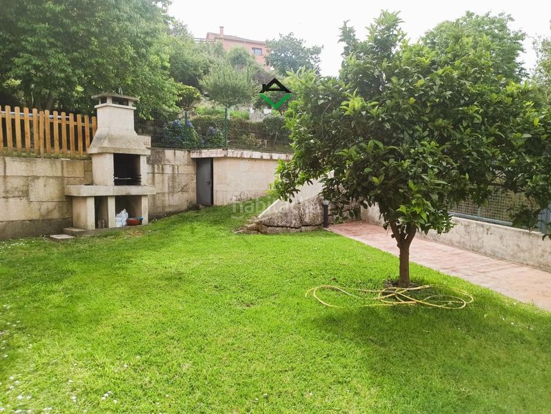 Foto f69eb15d-1b73-4276-9d04-f5bd7e8220fe. Xalet amb aparcament piscina a O Hío Cangas