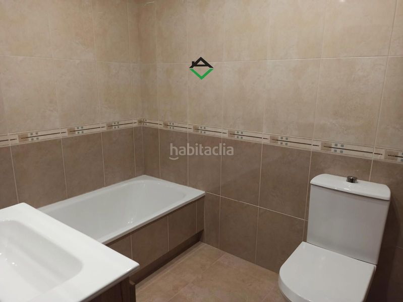 Foto 599d0220-ef53-426a-bf3c-6ddfbcccc5ab. Pis amb calefacció aparcament a Cangas pueblo Cangas